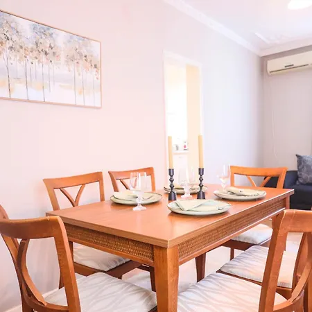 Sea Siren 1bd - Near Sea Garden, Free Garage & Ev Friendly Apartmán