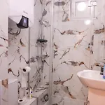 Sea Siren 1bd - Near Sea Garden, Free Garage & Ev Friendly Apartament *