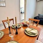 Sea Siren 1bd - Near Sea Garden, Free Garage & Ev Friendly