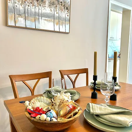 Sea Siren 1bd - Near Sea Garden, Free Garage&ev Friendly * Varna